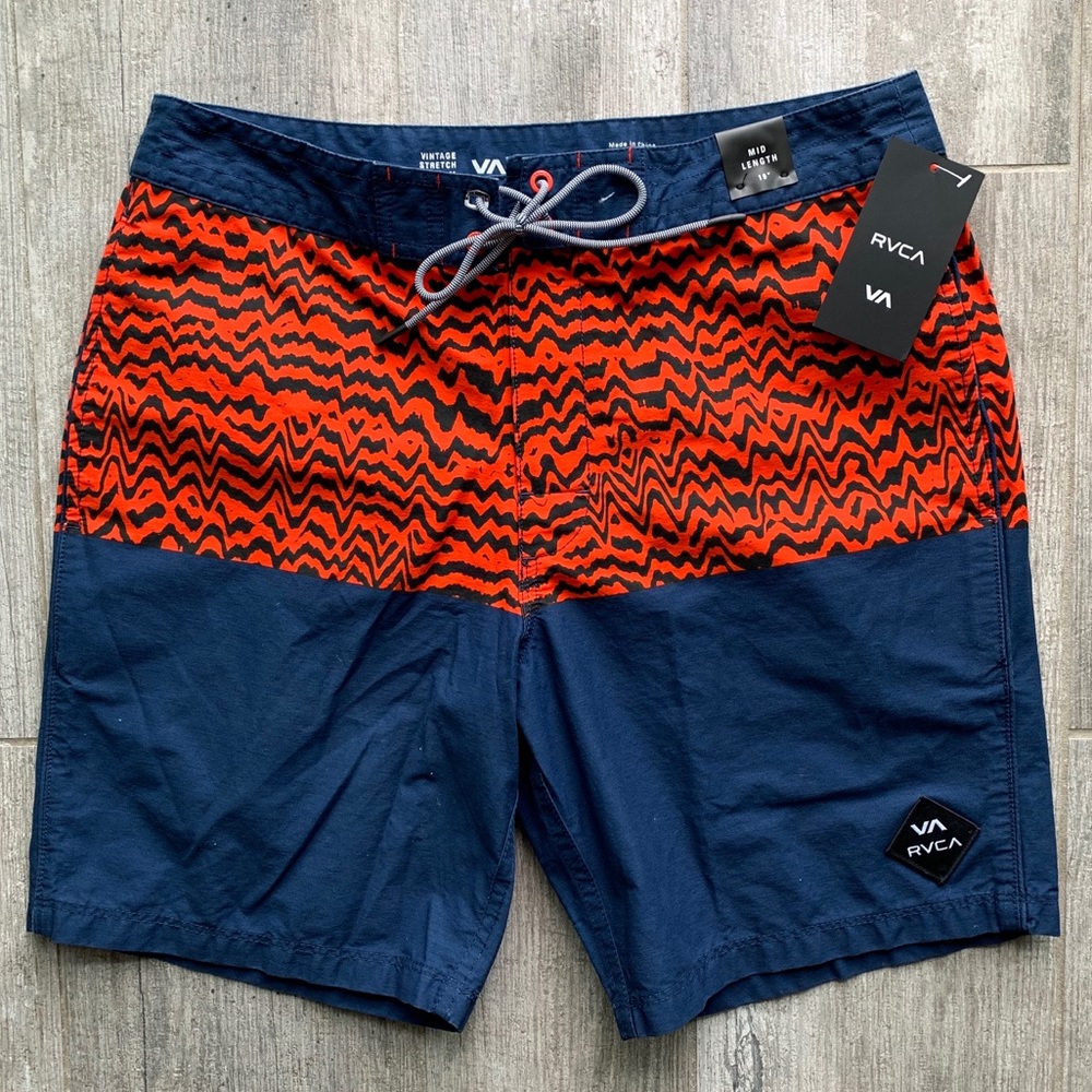 🔥🔥RVCA - BOARDSHORTS🔥🔥 - Picture 2 of 6